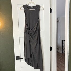 Chic Sleeveless Gray Midi Dress